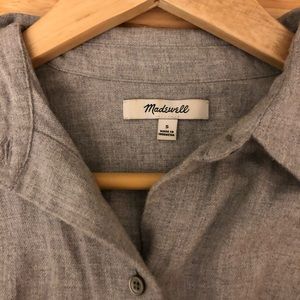 Light grey Madewell cropped tie button-up